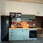Zielona Nad Sapina * Pozezdrze