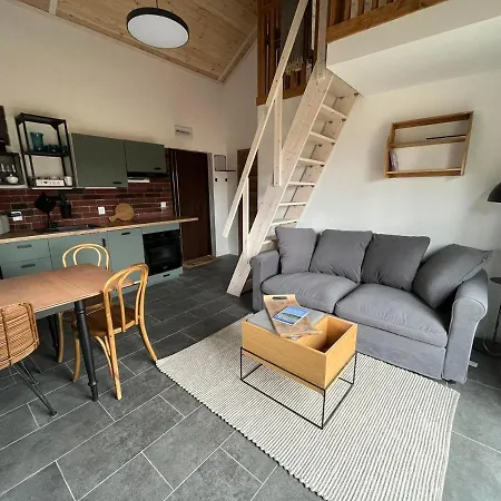 Zielona Nad Sapina Holiday home *