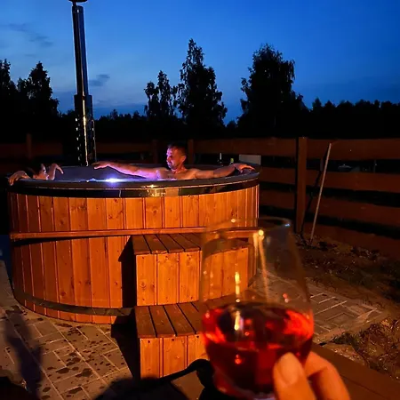Zielona Nad Sapina Holiday home *